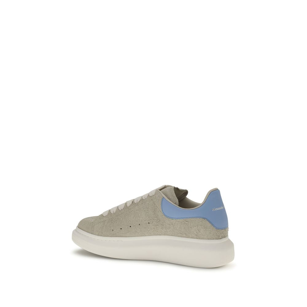 Sneakers by Alexander McQueen for men in bos taurus calf suede leather beige & signature features a chic design, perfectly showcasing the chic chunky style of this Icon Men's Chunky Bos Taurus Calf Suede Leather Sneakers.