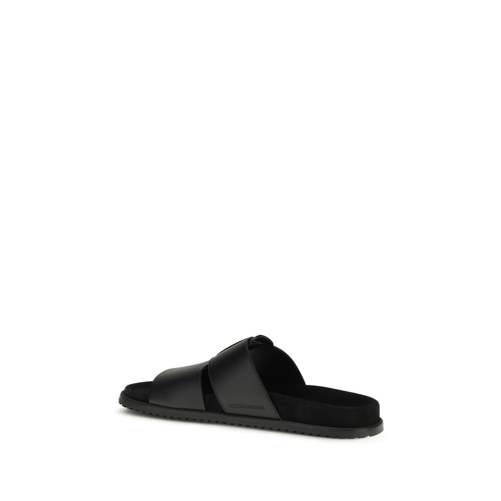 Flat Sandals by Dolce & Gabbana for men in bos taurus calf leather black features an statuesque Men's Bos Taurus Calf Leather Flat Sandals silhouette with a refined flat and elegant .