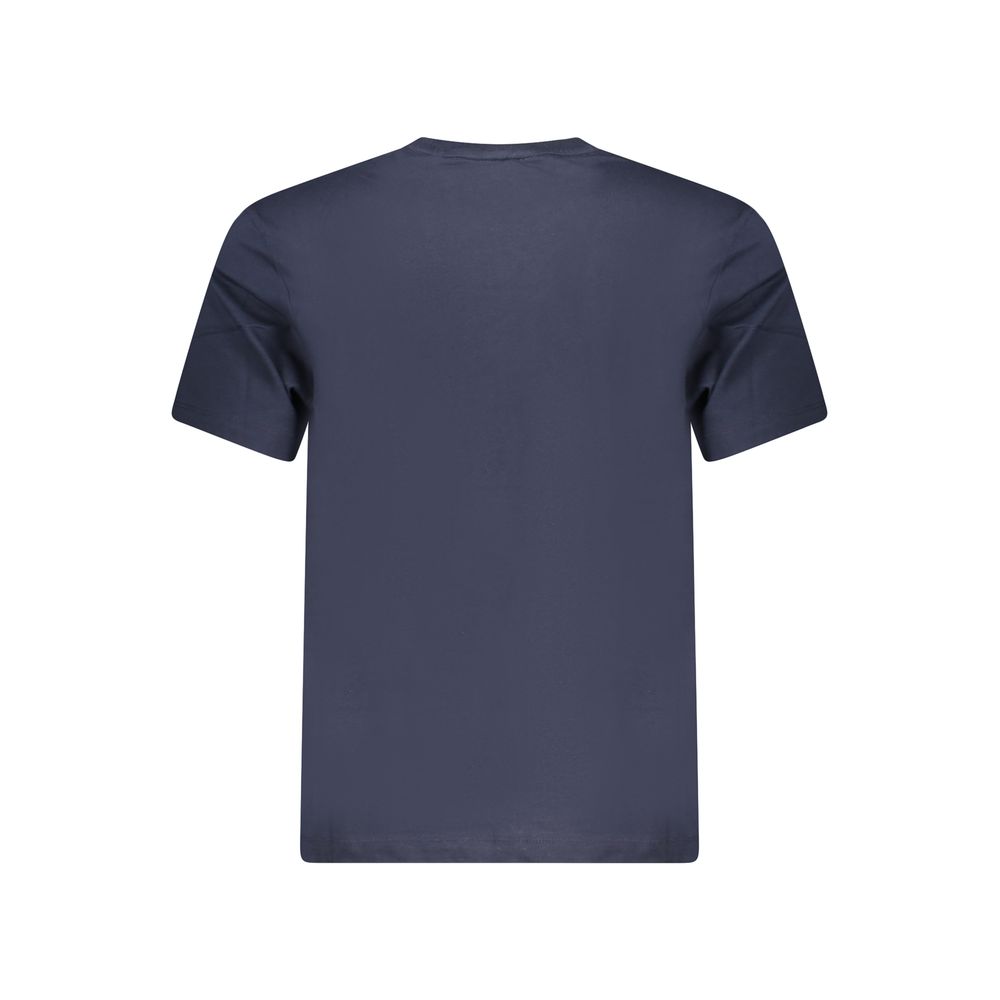 Activewear T-Shirt by Guess Jeans for men in organic cotton blue features a versatile silhouette, showcasing a versatile and detailed with high-performance for a premium look.