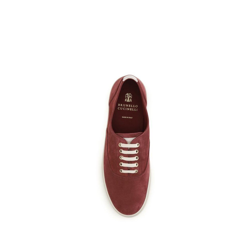 Sneakers by Brunello Cucinelli for men in bos taurus calfskin leather & cotton bordeaux features a chic design, perfectly showcasing the chic low-top style of this Men's Low Top Bos Taurus Calfskin Leather & Cotton Sneakers.