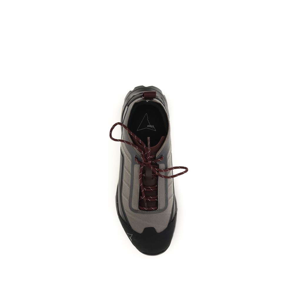 Athletic Sneakers by ROA for men in polyester multicolor & jacquard showcases a architectural silhouette, artfully capturing the essence of the Men's Athletic Polyester Sneakers with its signature architectural athletic style construction.