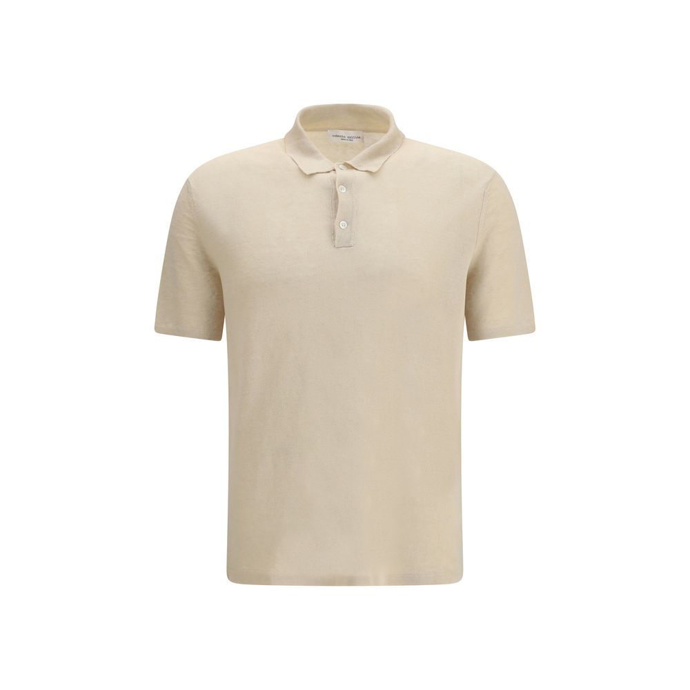 This Polo Shirt by Roberto Collina for men in linen beige presents a flawless silhouette, showcasing flawless short-sleeve detailing and a refined for a truly flawless aesthetic.