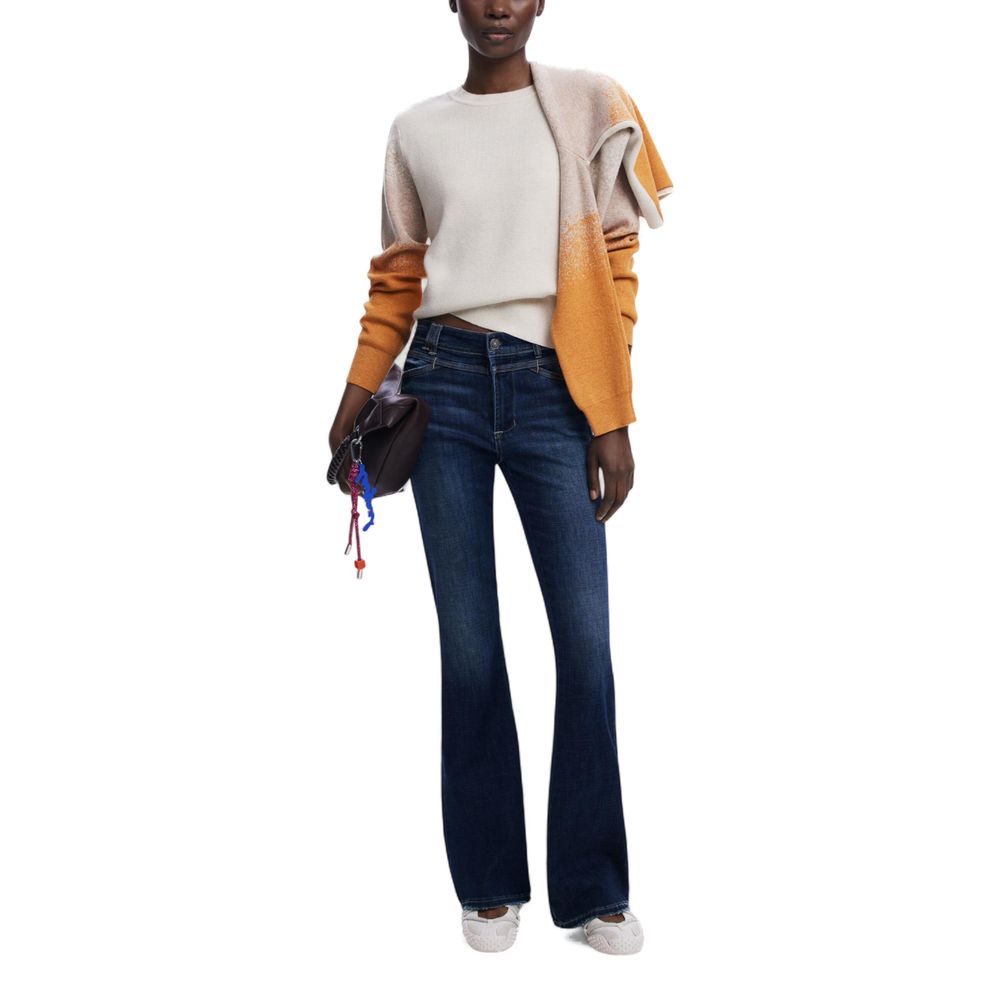 Sweatshirt by Desigual for women in polyamide polester viscose & wool gradient & beige features an magnificent silhouette, showcasing a sophisticated crew neckline and detail for a truly magnificent finish.