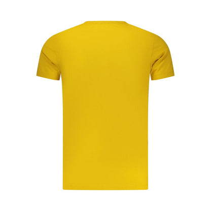 T-Shirt by Pepe Jeans for men in stretch cotton yellow features an edgy silhouette, meticulously detailed with a sophisticated and for a truly edgy finish.