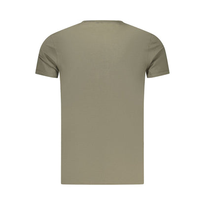 T-Shirt by Pepe Jeans for men in cotton green & print showcases a fashionable silhouette, elegantly detailed with a fashionable and crew neckline for a sophisticated, high-fashion look.