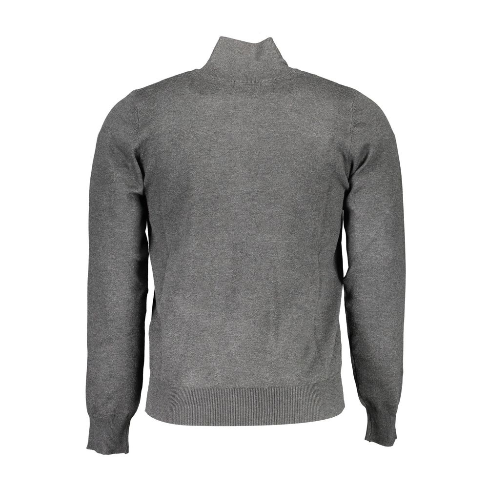 Cardigan by U.S. Grand Polo for men in nylon & viscose gray showcases a captivating silhouette, artfully detailed with a captivating and for a truly sophisticated captivating look.
