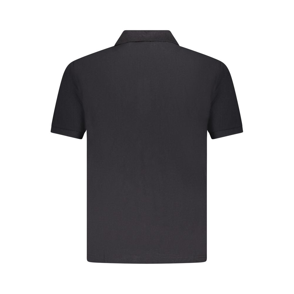 Polo Shirt by U.S. Grand Polo for men in cotton black presents a crisp silhouette, artfully detailed with a crisp and crisp .