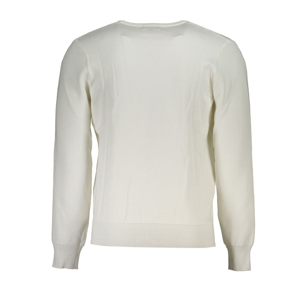 Sweater by U.S. Grand Polo for men in nylon & viscose white showcases a sumptuous silhouette, artfully finished with a sumptuous and for a sophisticated, sumptuous look.