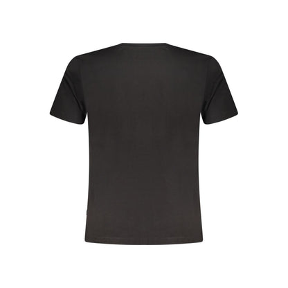 T-Shirt by Guess Jeans for men in cotton black showcases a chic silhouette, artfully detailed with a chic and for a chic finish.
