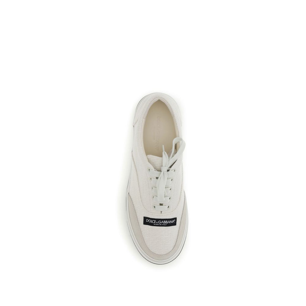 Sneakers by Dolce & Gabbana for men in polyurethane calf leather cotton & linen white features an fashionable silhouette, showcasing the premium Men's Low Top Polyurethane Calf Leather Cotton & Linen Sneakers in a fashionable low-top style that offers a fashionable finish for refined style.