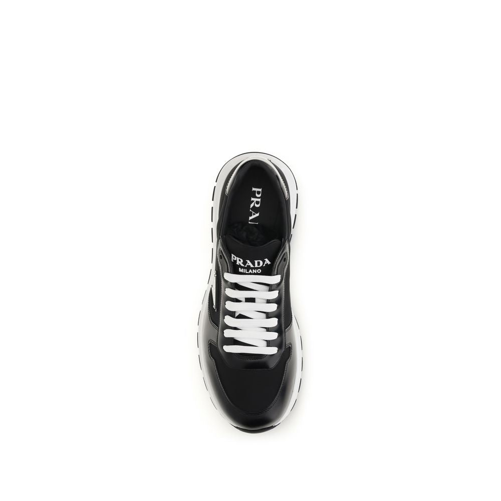 Athletic Sneakers Prada men polyamide bos taurus calf leather black featuring a avant-garde Men's Athletic Polyamide Bos Taurus Calf Leather Sneakers design with a avant-garde athletic style for a refined finish.
