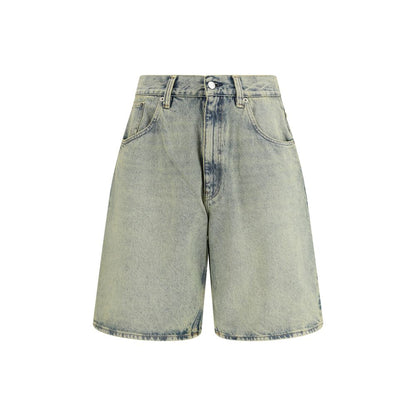 Denim Shorts by Sunflower for men in organic denim cotton & leather blue features an effortlessly on trend silhouette, showcasing a effortlessly on trend relaxed-fit, wide & oversized and short cut with a comfortable for a refined look.