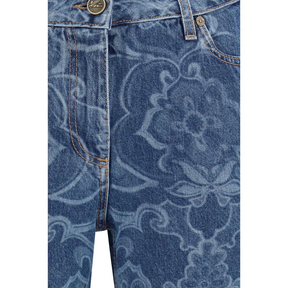 Jeans by Etro for women in cotton denim blue & jacquard features an sophisticated and straight-leg, flared & regular-fit with a precise long, creating a sophisticated and sophisticated silhouette.