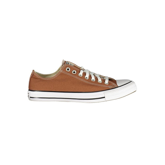 Sneakers by Converse for men in polyester brown presents a sumptuous silhouette, artfully capturing the essence of the Men's Low-Top Polyester Sneakers with its sumptuous low-top style design.