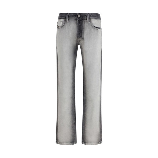 Jeans by Diesel for men in cotton denim & calf leather gray features a polished silhouette with a polished bootcut, regular-fit & slim, reaching a polished long and finished with a polished low rise.