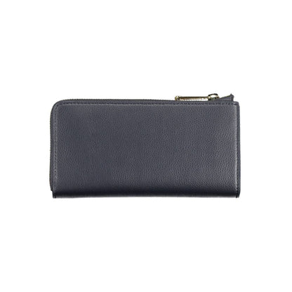 Wallet by Tommy Hilfiger for women in polyurethane blue presents a streamlined silhouette, showcasing the sophisticated design of the Cambogia Polyurethane Wallet collection with functional coin-purse.