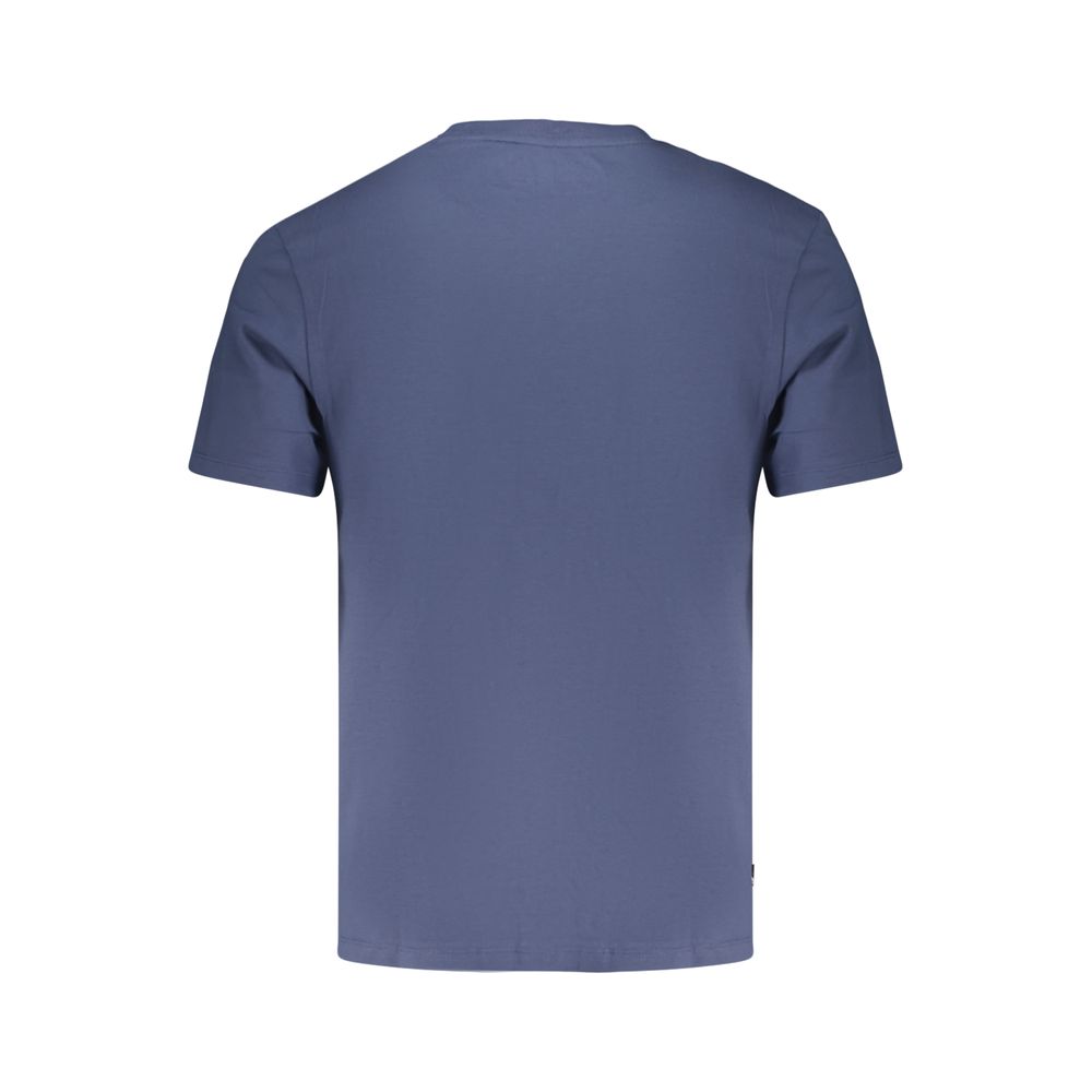 T-Shirt by Timberland for men in cotton blue features a plush silhouette, showcasing a sophisticated and for a truly plush finish.
