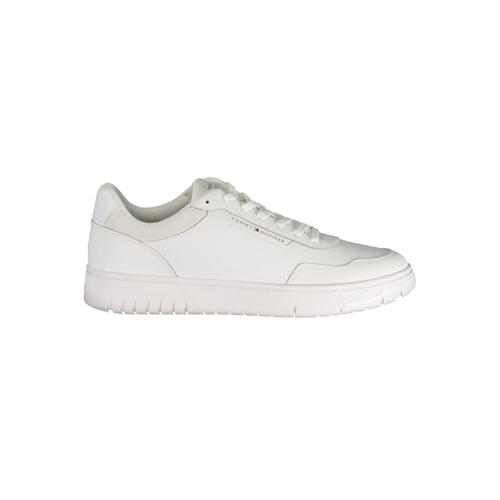 Sneakers by Tommy Hilfiger for men in polyester polyurethane leather white presents a sumptuous silhouette, artfully capturing the essence of the Men's Low-Top Polyester Polyurethane Leather Sneakers with its sumptuous low-top style design.