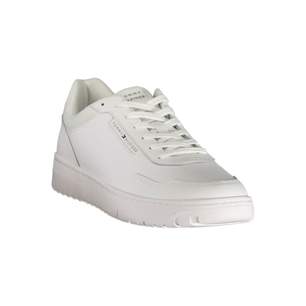 Sneakers by Tommy Hilfiger for men in polyester polyurethane leather white presents a sumptuous silhouette from the Men's Low-Top Polyester Polyurethane Leather Sneakers collection, showcasing a sumptuous low-top style for an elevated aesthetic.