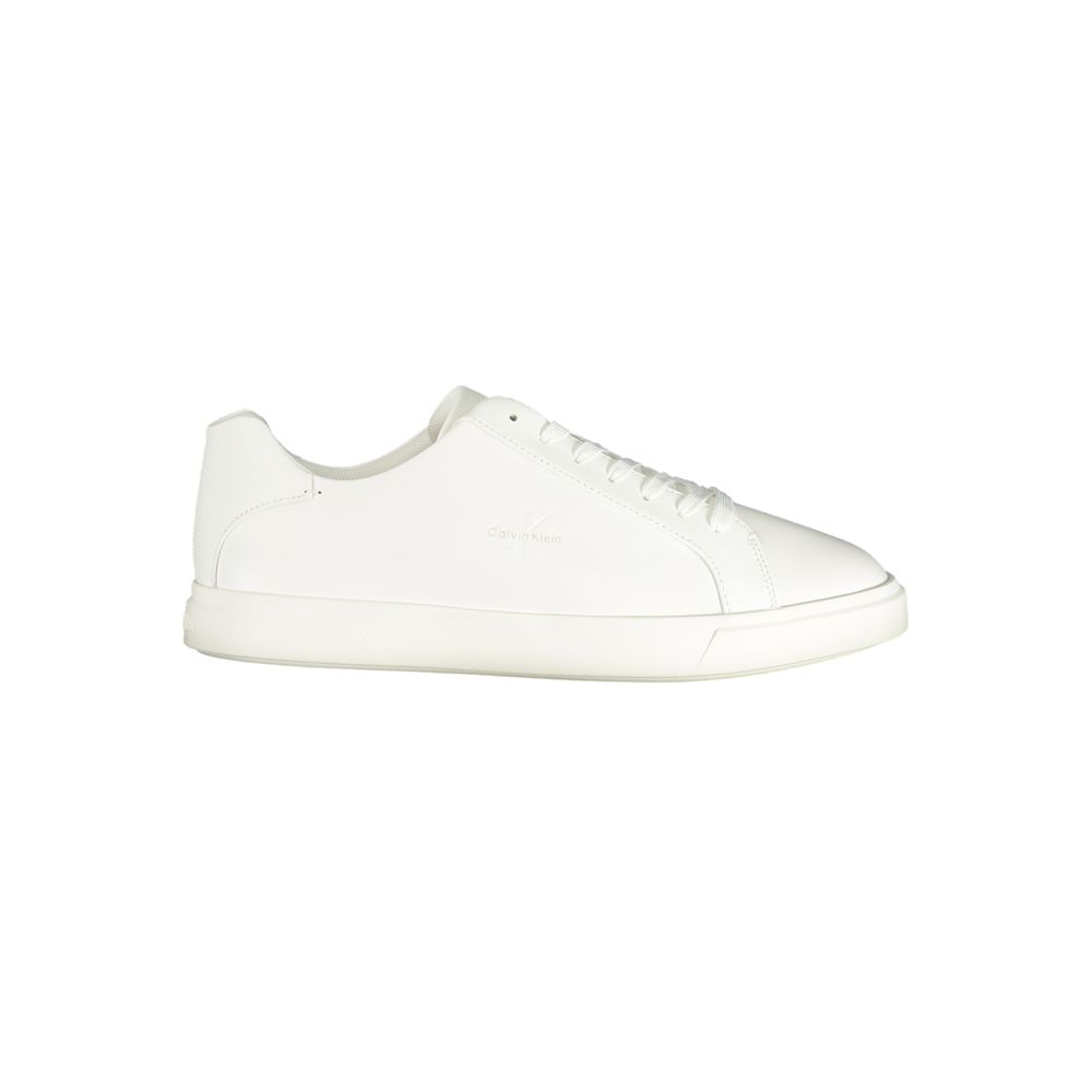 Sneakers by Calvin Klein for men in polyester polyurethane leather white presents a sumptuous silhouette, artfully capturing the essence of the Crisp Men's Low-Top Polyester Polyurethane Leather Sneakers with its sumptuous low-top style design.
