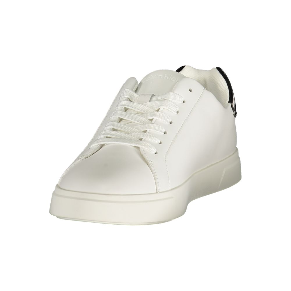 Sneakers by Calvin Klein for women in polyester polyurethane leather white presents a sumptuous silhouette, artfully capturing the essence of the Crisp Women's Low-Top Polyester Polyurethane Leather Sneakers with its sumptuous low-top style design.