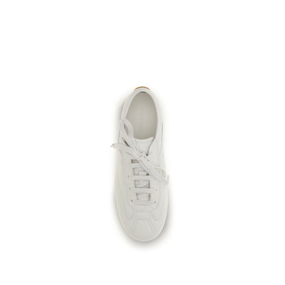 Athletic Sneakers by Alexander McQueen for men in bos taurus calf nappa leather black & white showcases an impeccable silhouette, defined by an impeccable athletic style design that perfectly captures the essence of the Men's Athletic Bos Taurus Calf Nappa Leather Sneakers.
