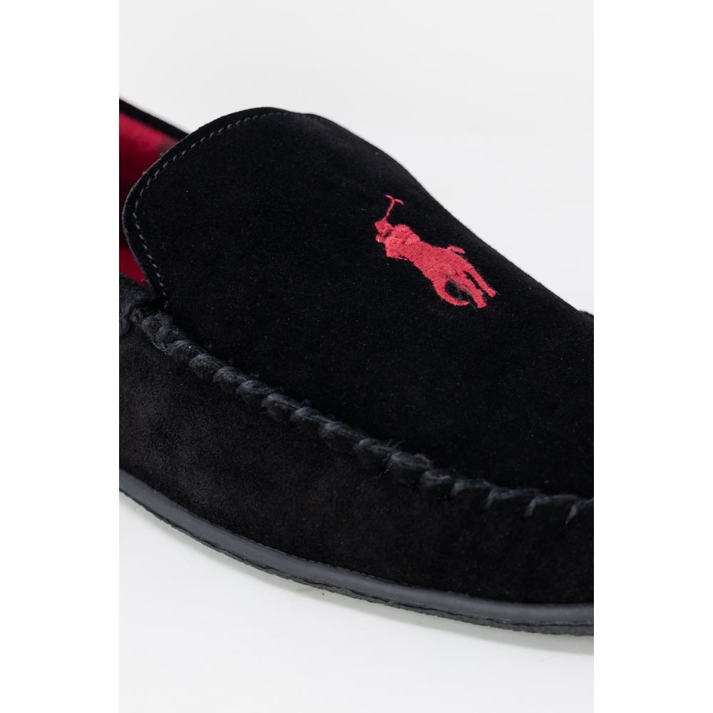 Slippers by Ralph Lauren for men in suede leather & faux fur black features an effortless chic silhouette from the Men's Suede Leather & Faux Fur Slippers collection, showcasing a and effortless chic .
