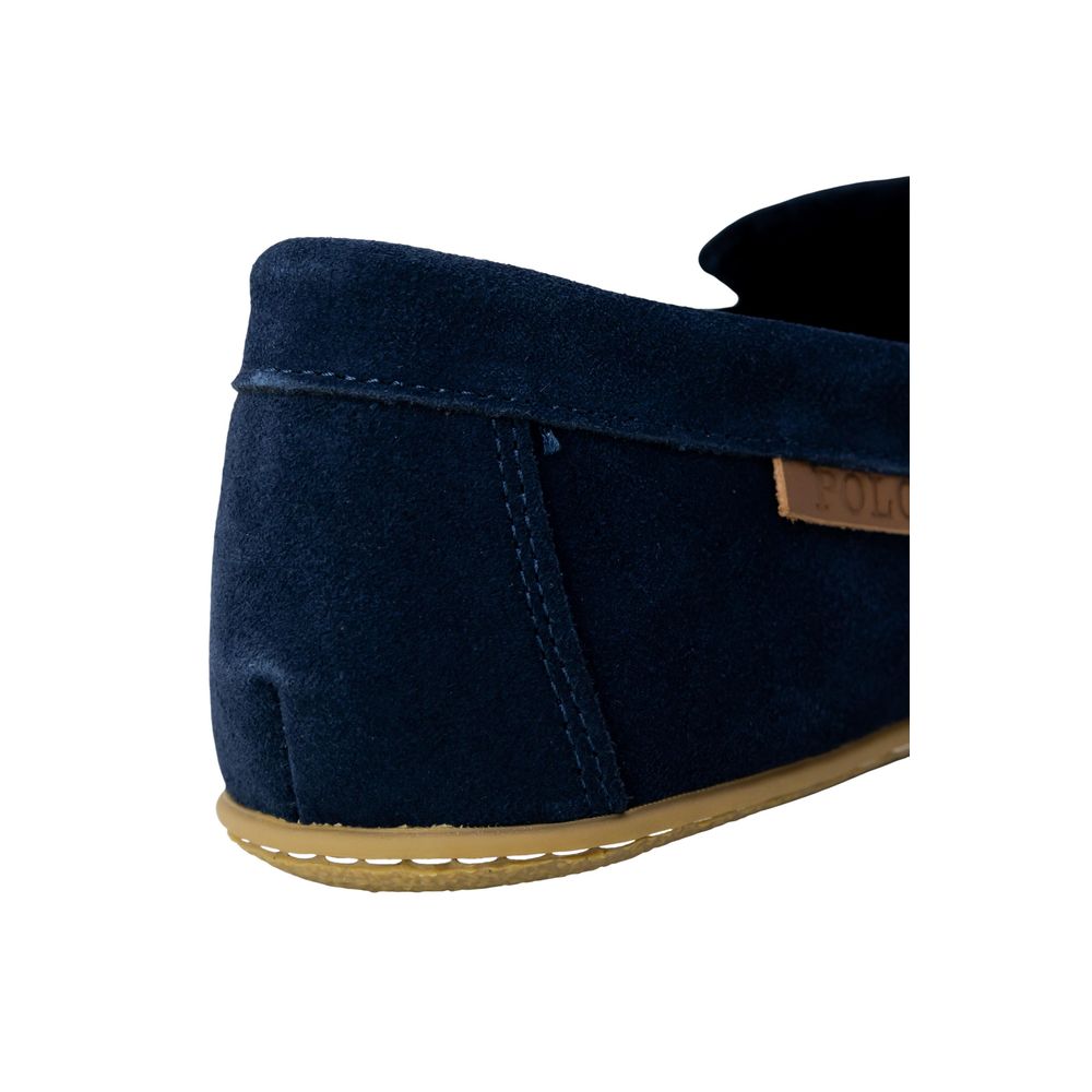 Slippers by Ralph Lauren for men in suede leather & faux fur blue presents a something went wrong. try again. silhouette, perfectly capturing the something went wrong. try again. essence of Men's Suede Leather & Faux Fur Slippers with its signature and .