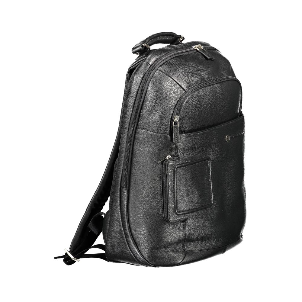 Backpack by Piquadro for men in leather nylon & polyester black features an stately silhouette from the Leather Nylon & Polyester Backpack range, with a secure , ample laptop-compartment, and versatile backpack-strap, adjustable-strap & handle.