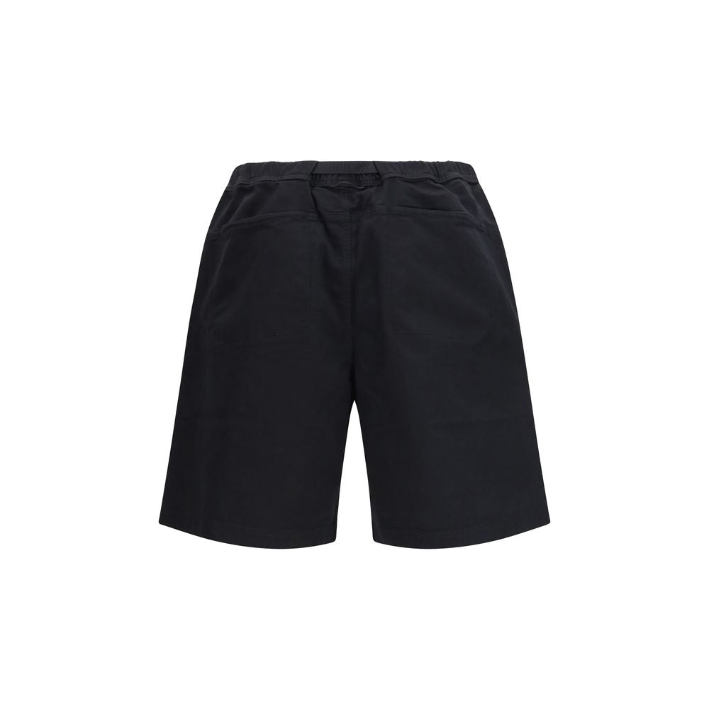 Bermuda Shorts by The North Face for men in stretch cotton black features an tailored silhouette, showcasing a tailored relaxed-fit, regular-fit & wide with a short and for a sophisticated look.