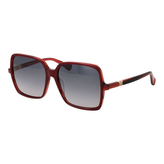 Sunglasses by Max Mara for women in acetate burgundy features an lustrous full-rim square frame design with burgundy coloured frame detailing and gradient category-2-medium-tint lens for a lustrous aesthetic.