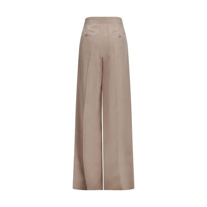 Casual Pants by Max Mara for women in silk beige features a refined silhouette with a refined straight, regular-fit & wide, defined by a high rise and a refined long for a refined finish.
