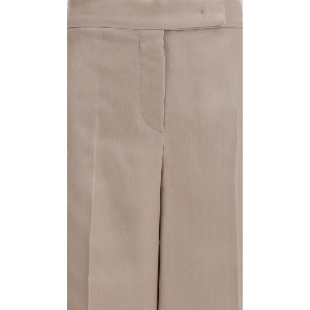 Casual Pants by Max Mara for women in silk beige features an refined tailoring silhouette, showcasing a premium straight, regular-fit & wide with a high rise and long cut for a refined tailoring look.