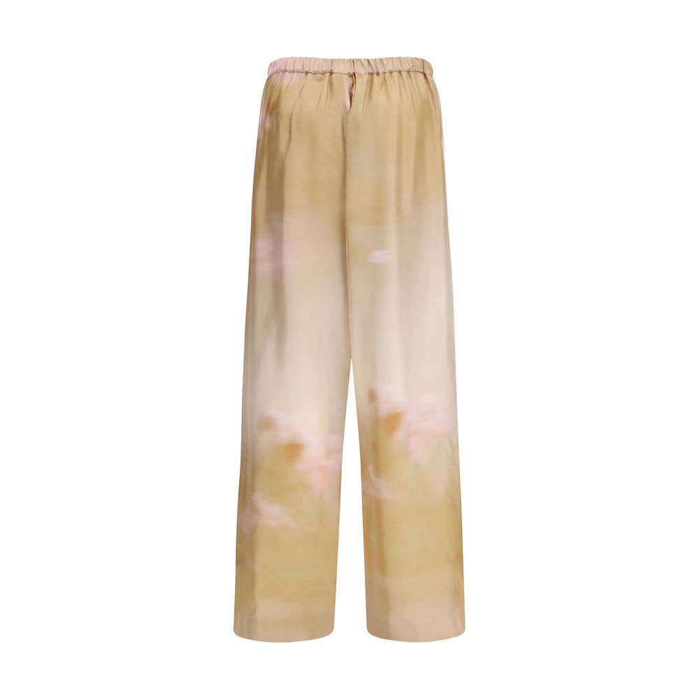 Trousers by Fabiana Filippi for women in silk twill multicolor, pink, floral & print features an sartorial silhouette, showcasing a precise regular-fit and long with a sartorial for a refined look.