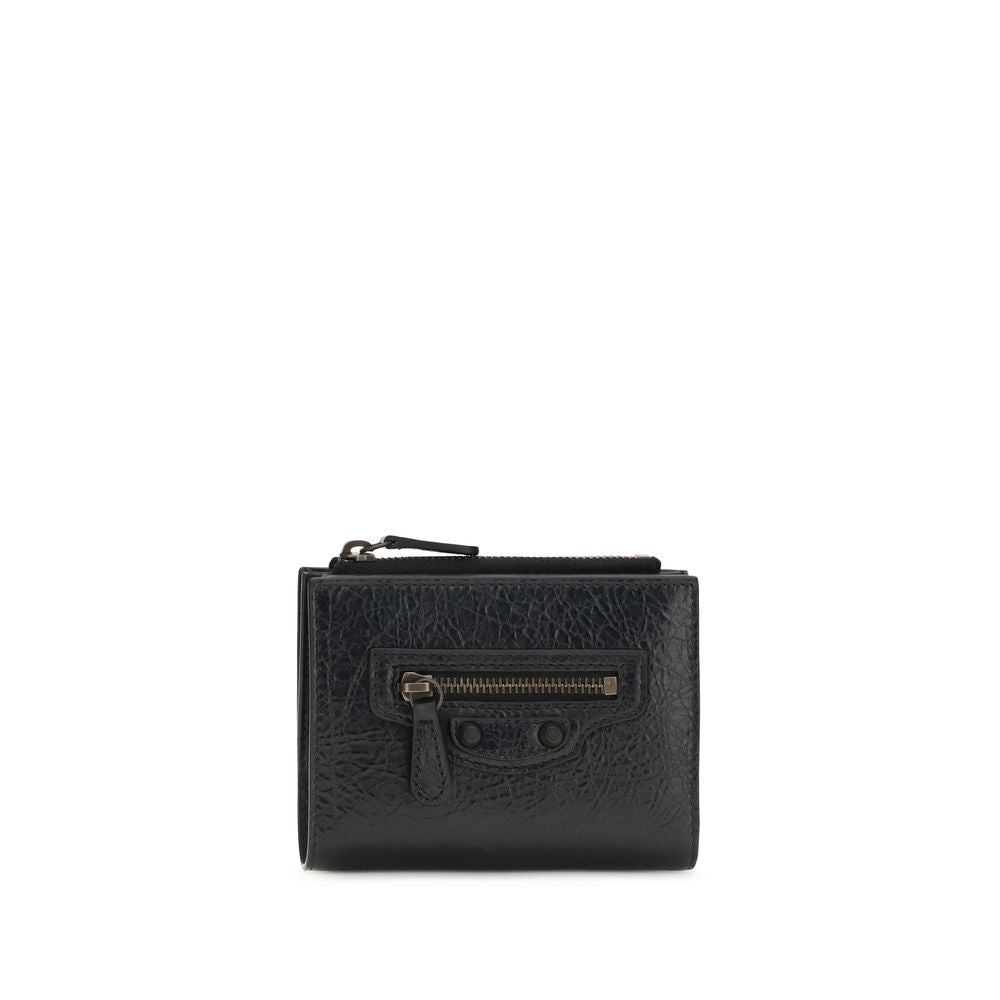 Cardholder Wallet by Balenciaga for women in lambskin leather black presents a refined silhouette, artfully capturing the essence of the Le City Lambskin Leather Cardholder Wallet design with sophisticated card-organization coin-purse for a refined look.