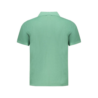 This Polo Shirt by Pepe Jeans for men in cotton green presents a flawless silhouette, showcasing flawless detailing and a refined for a truly flawless aesthetic.