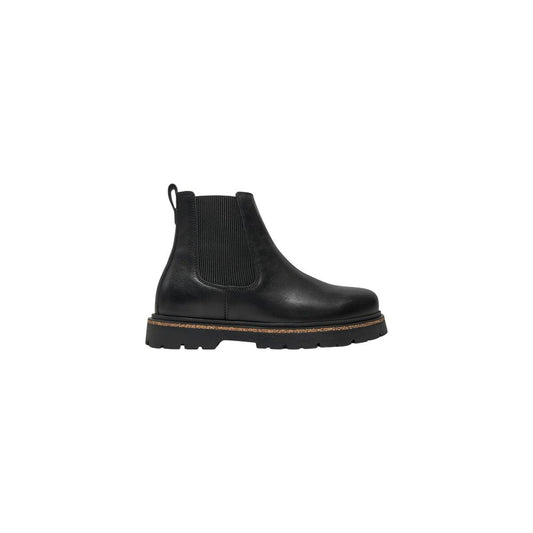 Ankle Winter Boots by Birkenstock for women in leather black showcases a ergonomic silhouette from the Women's Leather Ankle Winter Boots collection, featuring a ergonomic and a ergonomic .