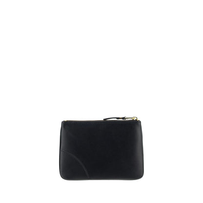 Wallet by Comme Des Garçons for men in bos taurus calf leather black & signature showcases a distinguished silhouette, artfully capturing the essence of the distinguished Bos Taurus Calf Leather Wallet design with functional compact-design coin-purse.