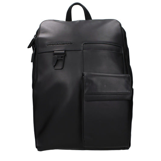 Backpack by Piquadro for men in leather black showcases an architectural Leather Backpack design, featuring a secure , ample , and architectural backpack-strap & adjustable-strap for a sophisticated look.