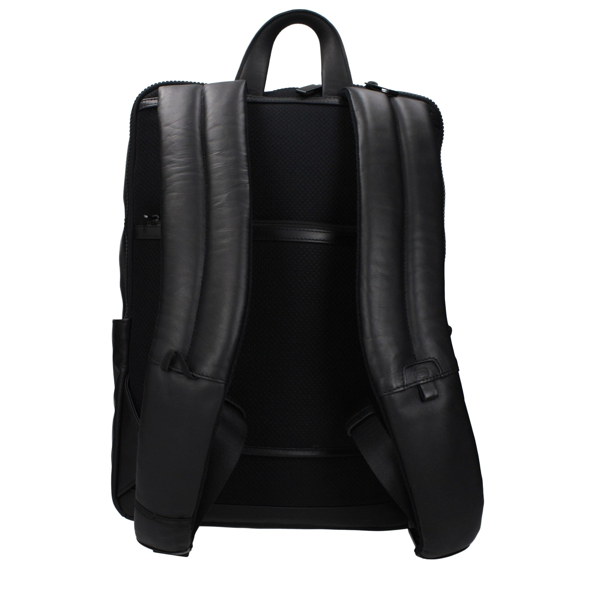 Backpack by Piquadro for men in leather black showcases a stately Leather Backpack design, featuring a secure with stately and versatile backpack-strap & adjustable-strap.