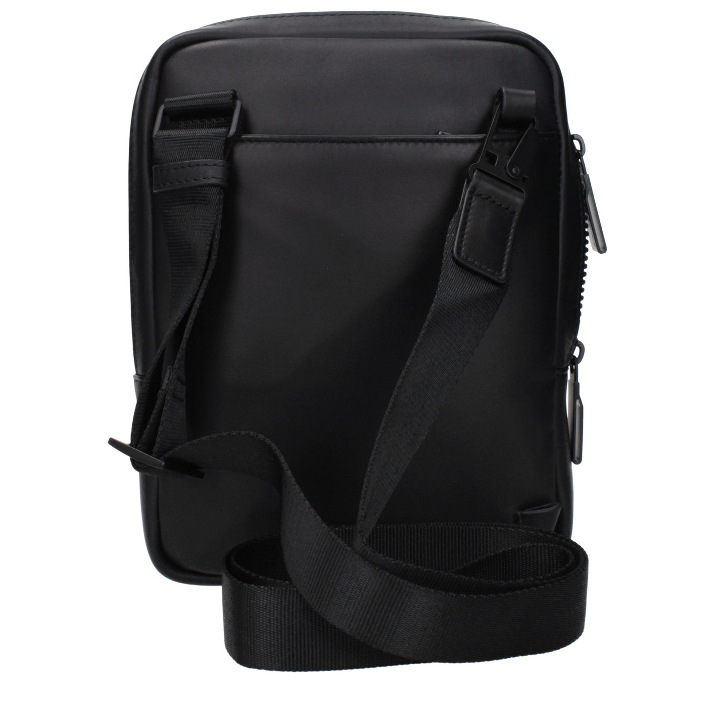 Crossbody Messenger Bag by Piquadro for men in leather black features a artisanal Leather Crossbody Messenger Bag design with a secure , ample , and versatile crossbody-strap & adjustable-strap for a artisanal finish.