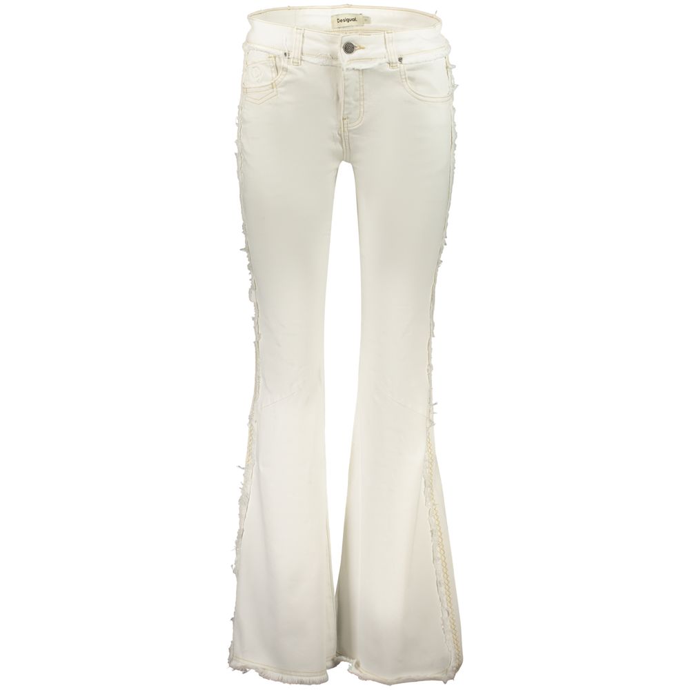 Jeans by Desigual for women in denim cotton white presents a refined pantology silhouette, artfully defined by a refined pantology flared & regular-fit, long, and a sophisticated .