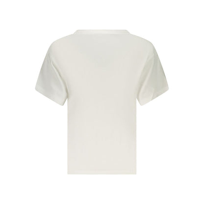 T-Shirt by Pepe Jeans for women in cotton & rhinestone white features an edgy silhouette, meticulously detailed with a sophisticated and for a truly edgy finish.