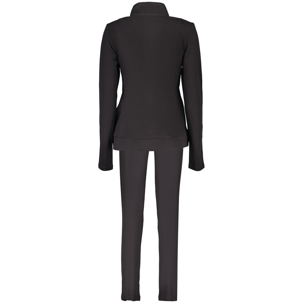 Sweatshirt by Freddy for women in cotton & rhinestone black features an magnificent silhouette, showcasing a sophisticated and detail for a truly magnificent finish.
