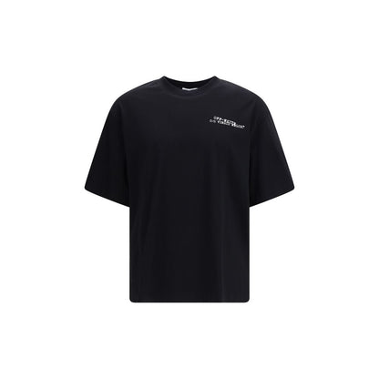 Activewear T-Shirt by Off-White for men in cotton black, white & print features an contemporary design with , a length, and a contemporary crew neckline.