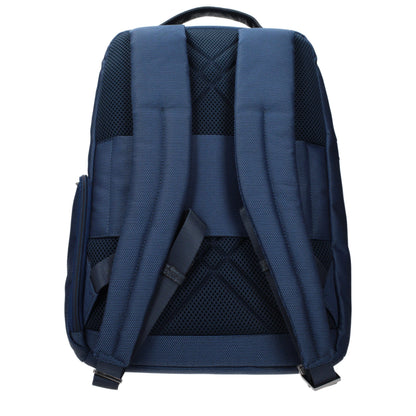 Backpack by Piquadro for men in fabric blue features a architectural Fabric Backpack design with a secure , ample , and versatile backpack-strap & adjustable-strap for a architectural finish.