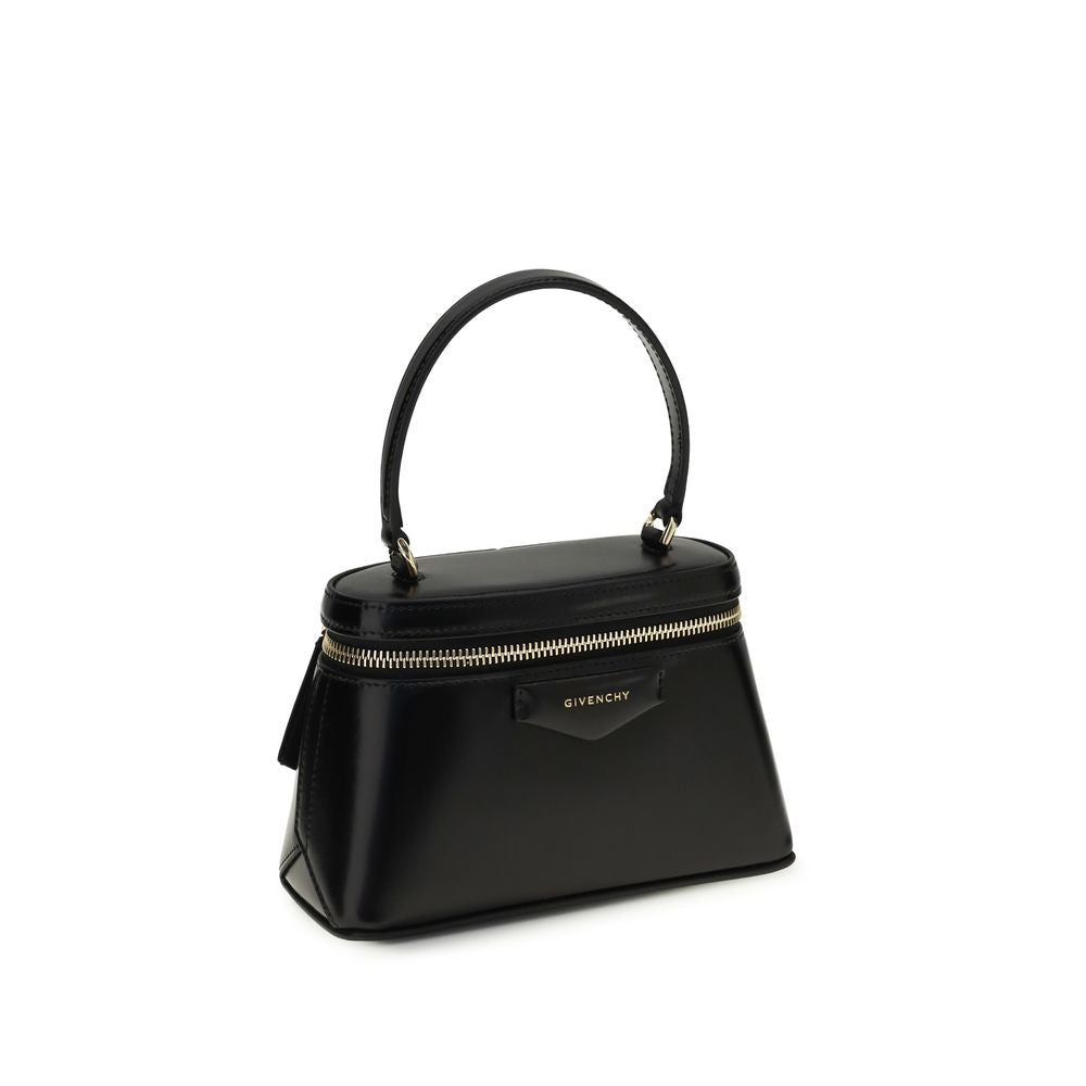 Mini Handbag by Givenchy for women in bos taurus calf leather black, gold & signature features a exquisite silhouette, showcasing a secure zipper and exquisite cardholder with versatile handle for a exquisite finish.