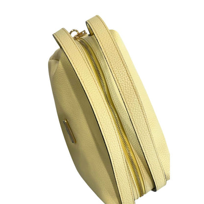 Shoulder Clutch Handbag by Baldinini Trend for women in cowhide bicolour & gold showcases a sculptural silhouette, featuring a secure zipper, ample built-in-compartments, and versatile shoulder-strap for a sculptural finish.