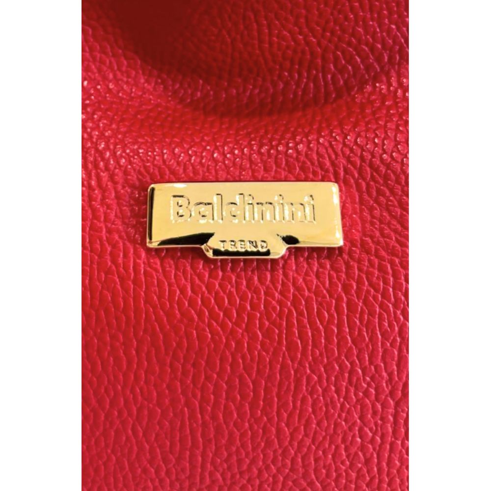 Shoulder Clutch Handbag by Baldinini Trend for women in cowhide gold & multicolor features a architectural silhouette, showcasing a secure zipper, ample built-in-compartments, and versatile shoulder-strap & adjustable-strap for a architectural finish.
