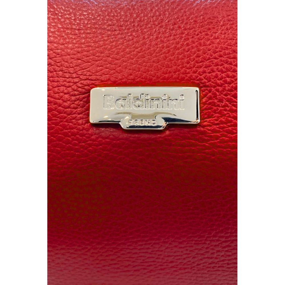 Shoulder Bag by Baldinini Trend for women in cowhide gold & multicolor features a statuesque silhouette, showcasing a secure zipper and statuesque built-in-compartments with versatile shoulder-strap & adjustable-strap for a statuesque finish.
